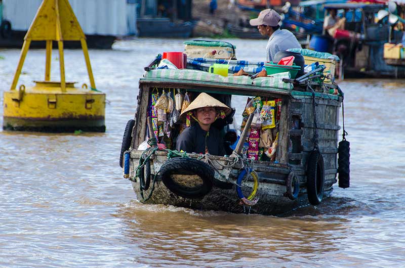 61 - Vietnam - delta del Mekong - barcos
